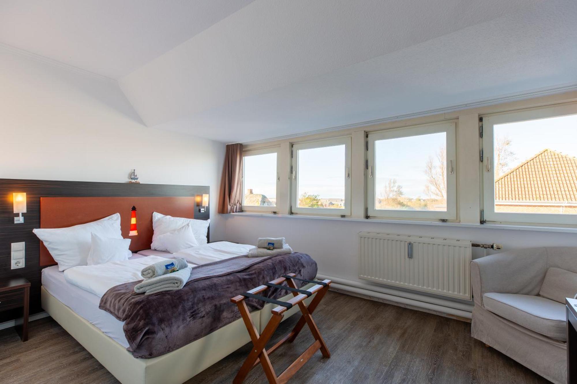 Hotel Meerland Пелворм Екстериор снимка